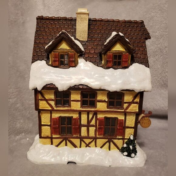 Berta Hummel "Furry Friends Pet Shoppe" 2003 Hawthorne Village - Picture 3 of 12